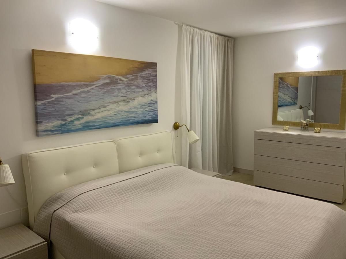 King' S Apartment Сирмионе Екстериор снимка
